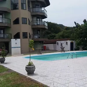 Pensión Residencial Costa Esmeralda, Florianópolis